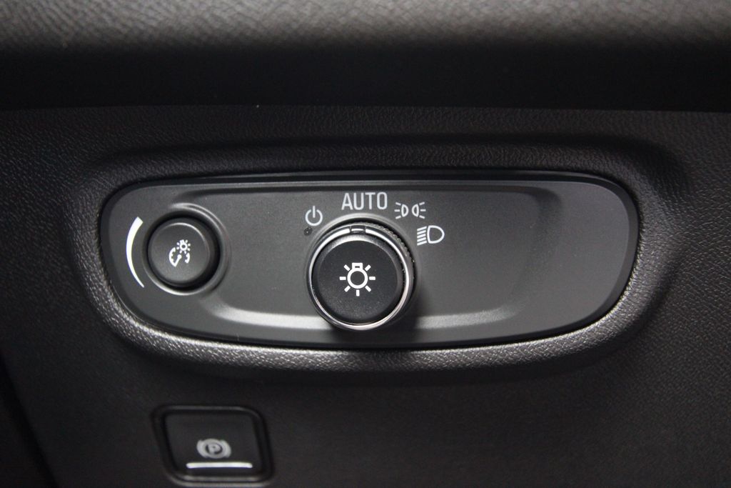 Used 2024 GMC Terrain SUV