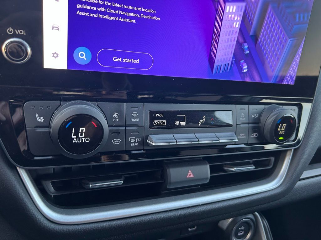 2024 Toyota Grand Highlander XLE 26