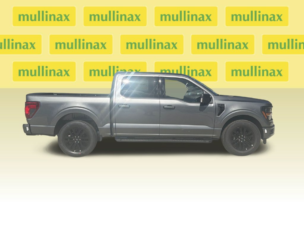 New 2026 Gray Ford XLT image 2