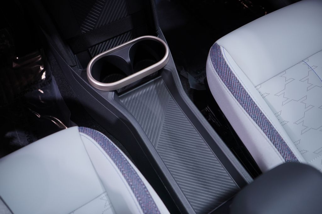 Thumbnail: 2026 MINI Cooper - 12