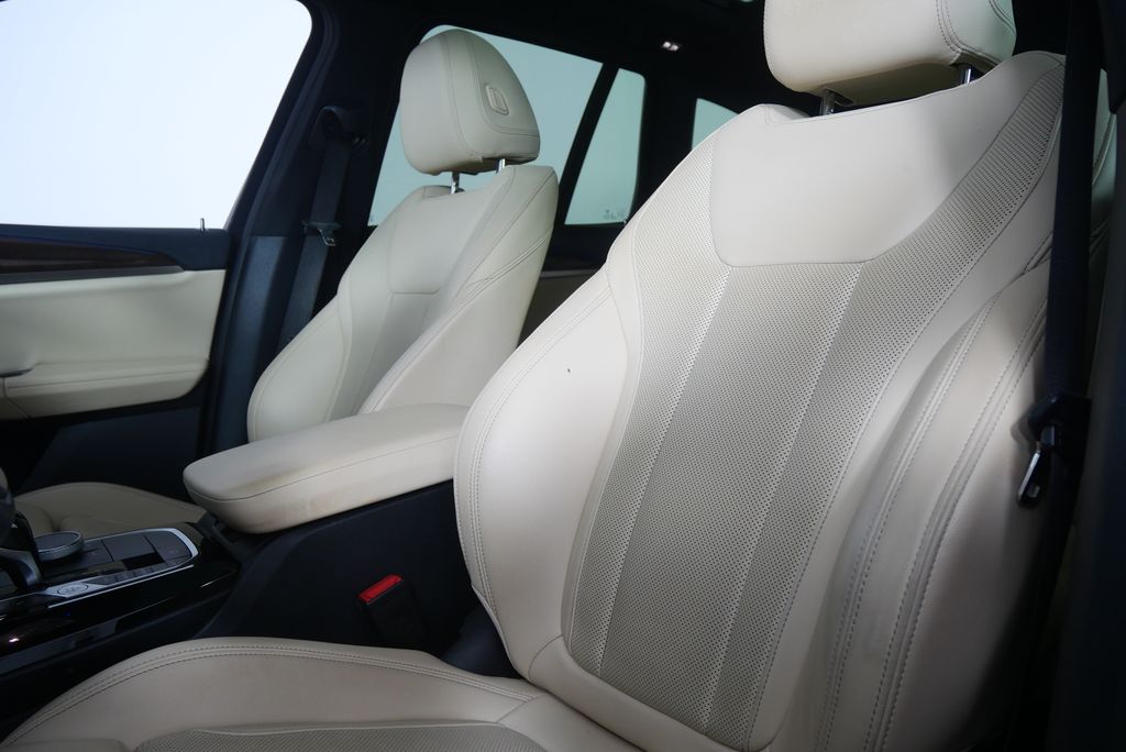 Thumbnail: 2023 BMW X3 - 10