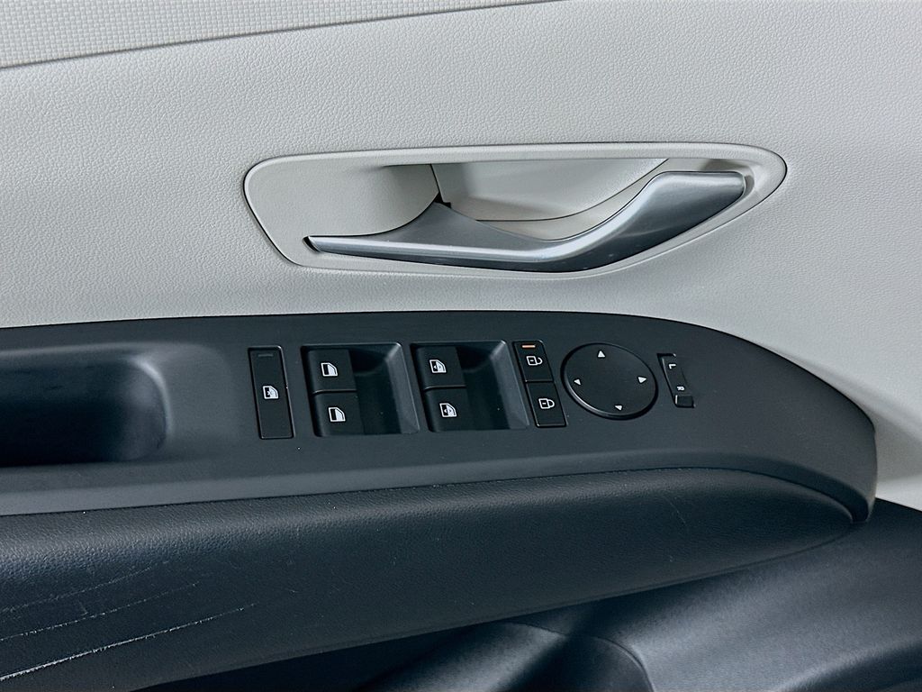 Thumbnail: 2025 Hyundai Tucson - 17