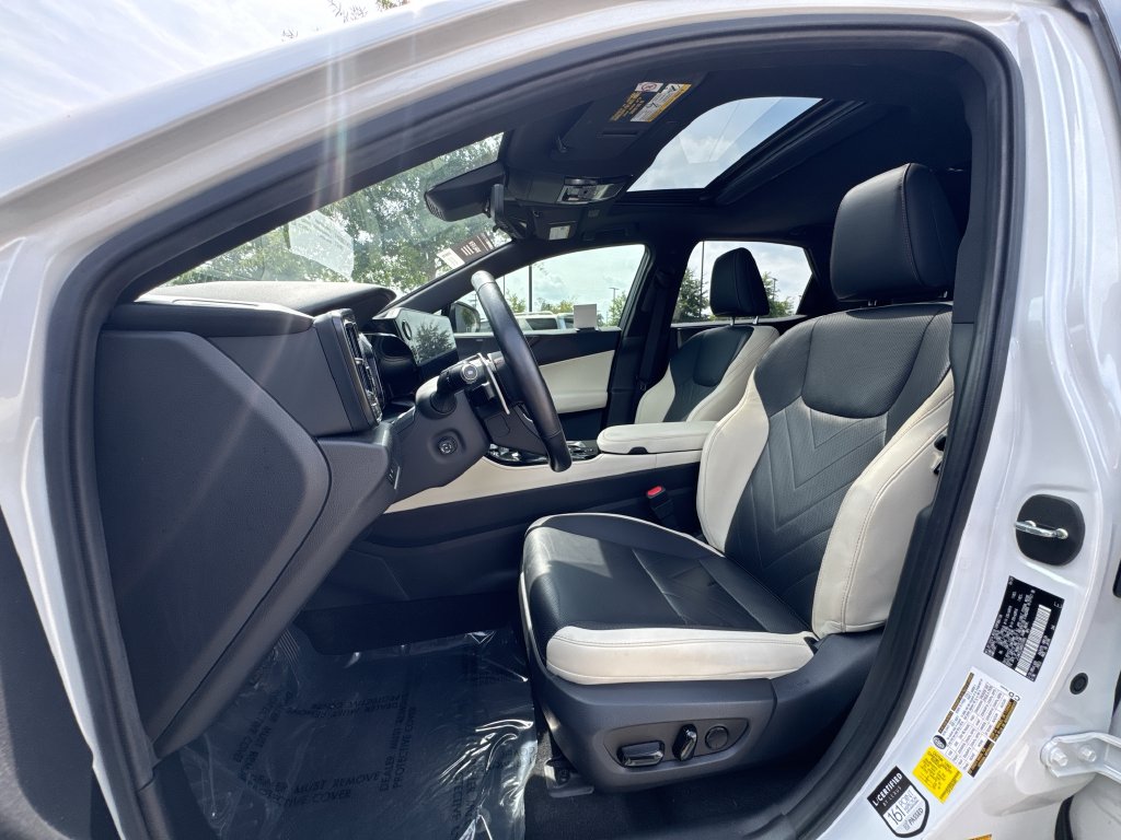 2024 Lexus NX 350h Luxury White Pearl - Jim Hudson Acura - Image 20