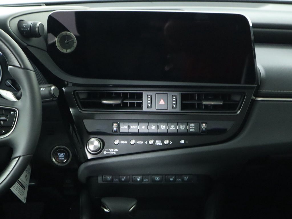 Thumbnail: 2024 Lexus ES - 15