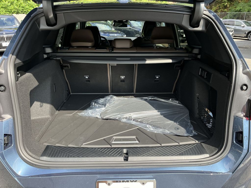 Thumbnail: 2026 BMW X3 - 23