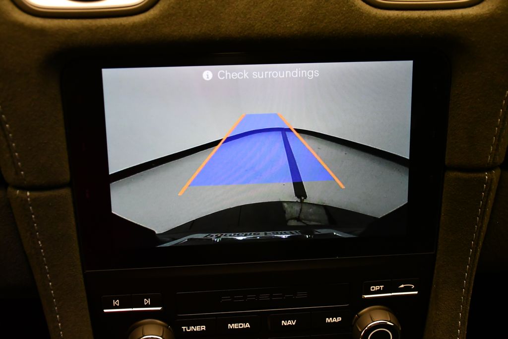 Thumbnail: 2025 Porsche  - 24