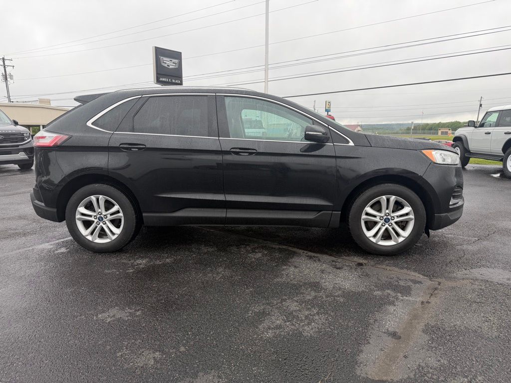 2019 Ford Edge SEL Black at South Hills CDJR