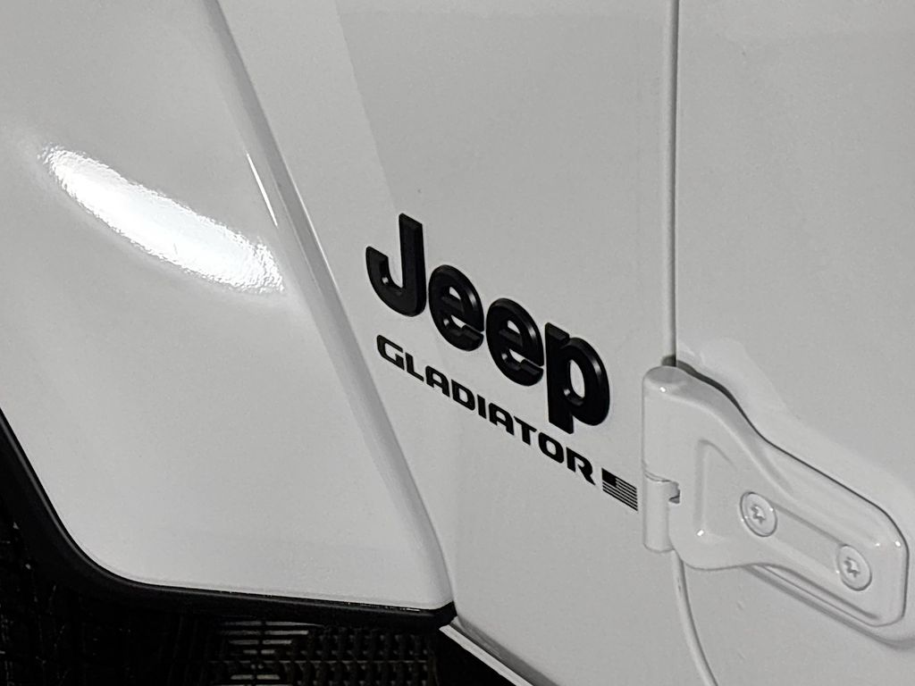 2026 Jeep Gladiator Sport S