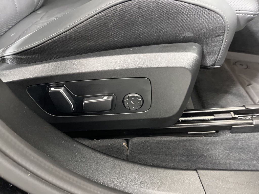 Thumbnail: 2026 BMW X3 - 8