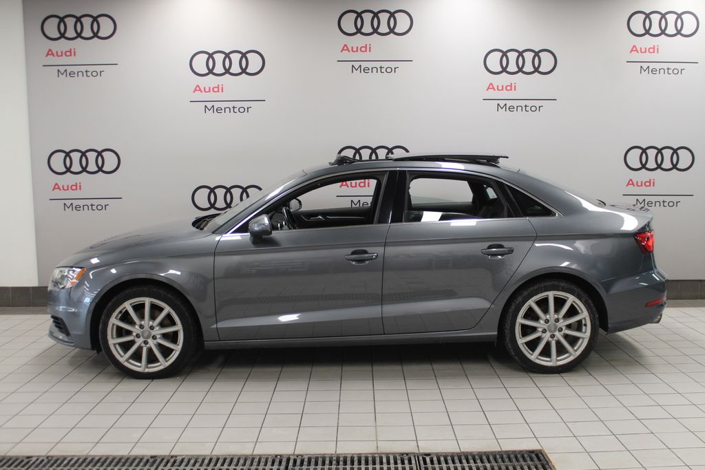 Thumbnail: 2015 Audi A3 - 3