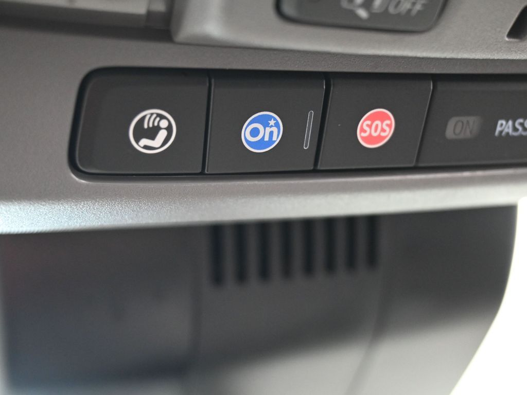 Used 2023 Summit White Chevrolet LTZ image 20