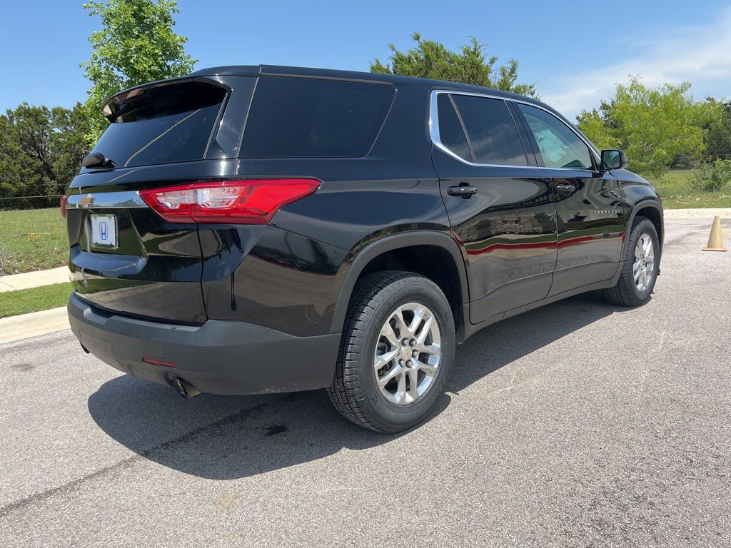 2020 Chevrolet Traverse LS 4