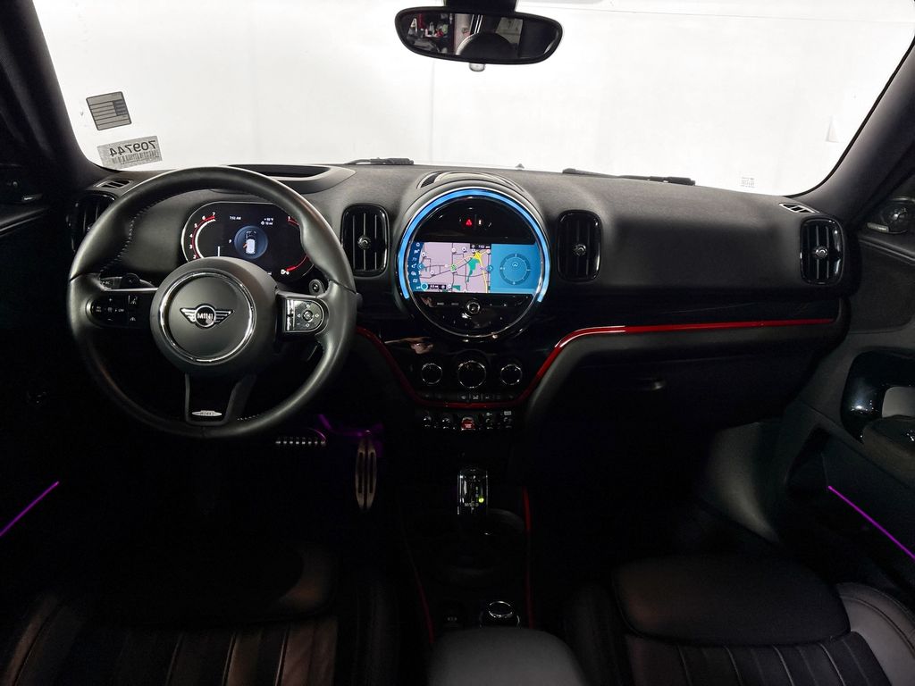 2022 MINI John Cooper Works Countryman Base