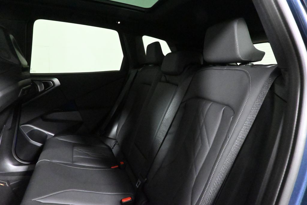 Thumbnail: 2026 BMW X3 - 4