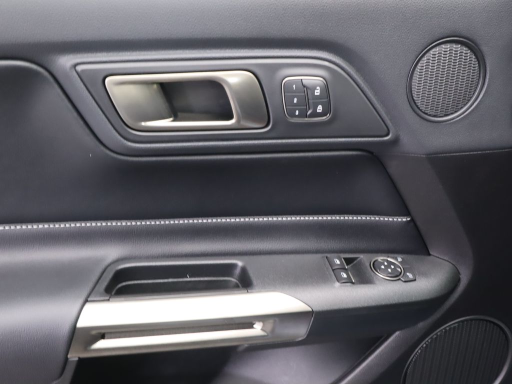 Thumbnail: 2022 Ford Mustang - 23