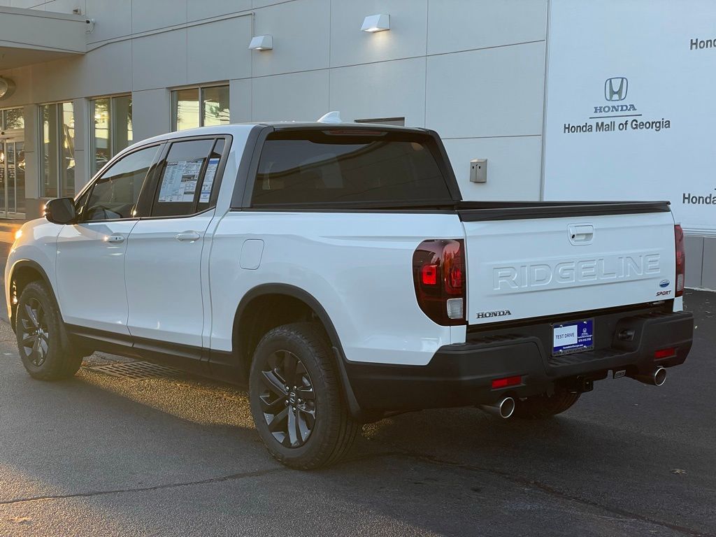 2025 Honda Ridgeline Sport 3