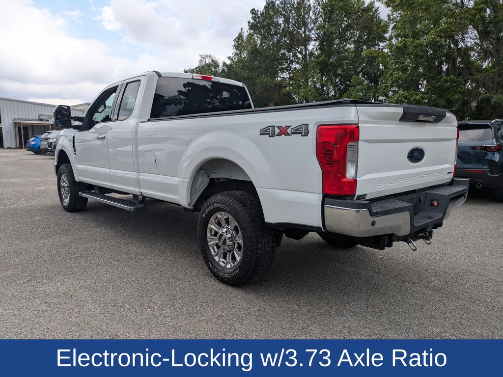 2017 Ford F-250 Super Duty XLT