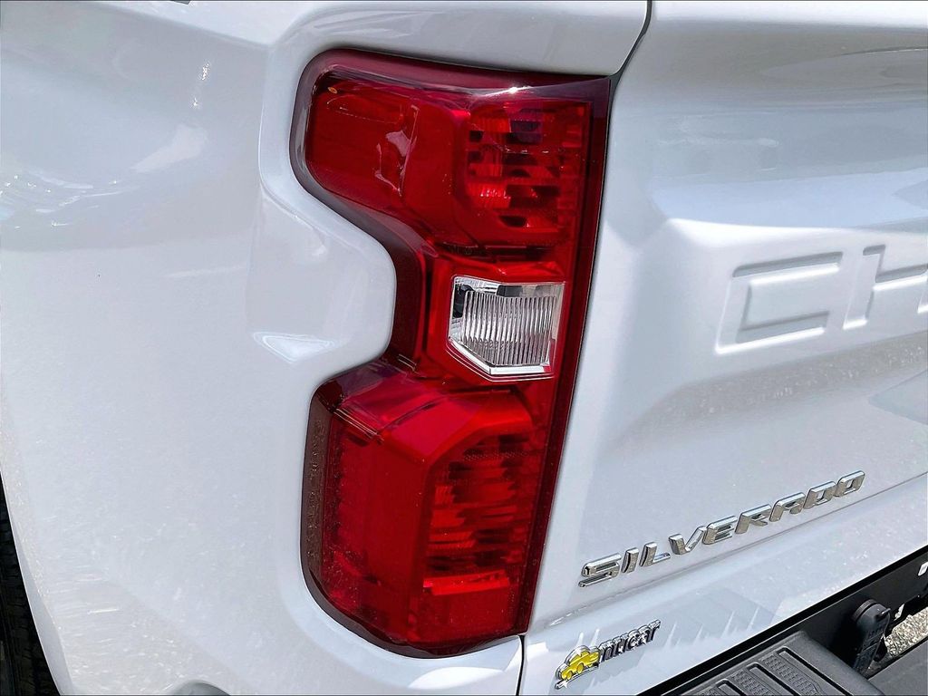 2023 Chevrolet Silverado 1500 — photo 33