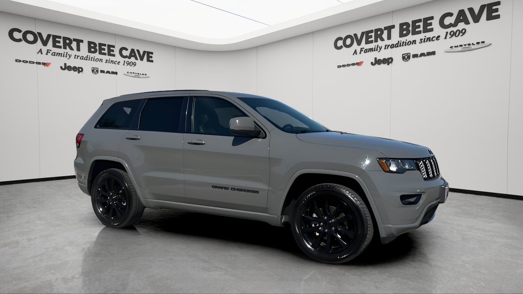 Used Car 2020 Jeep Grand Cherokee  Altitude For Sale Under $25,000 In Austin, Texas