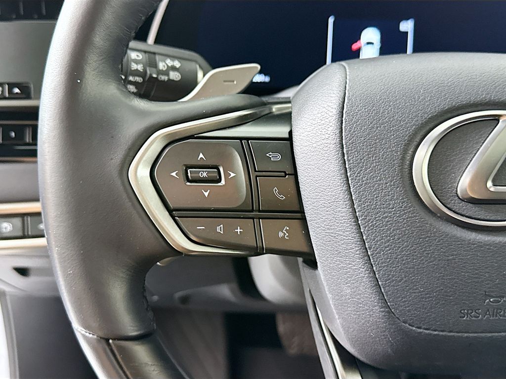 Thumbnail: 2025 Lexus RX - 11
