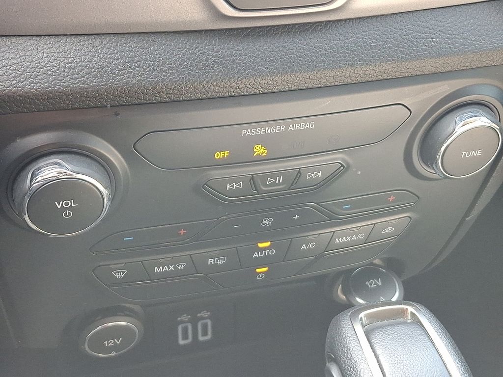 Thumbnail: 2021 Ford Ranger - 16