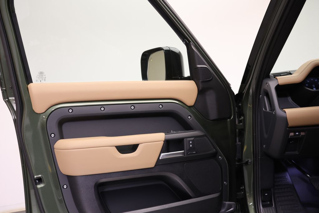 Thumbnail: 2026 Land Rover Defender - 26