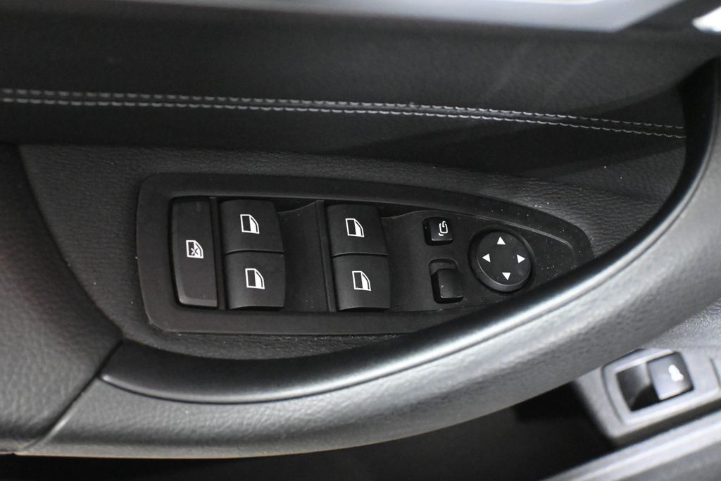 Thumbnail: 2021 BMW X1 - 29