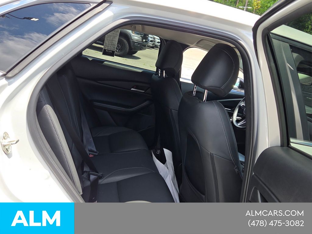 Used 2024 White Mazda 2.5 S Select Sport image 15