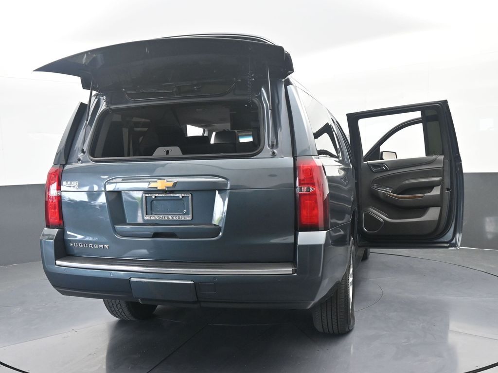 Used 2020 Shadow Gray Metallic Chevrolet LT image 87
