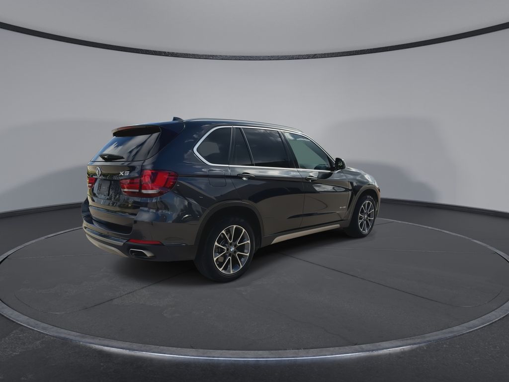 Thumbnail: 2018 BMW X5 - 8