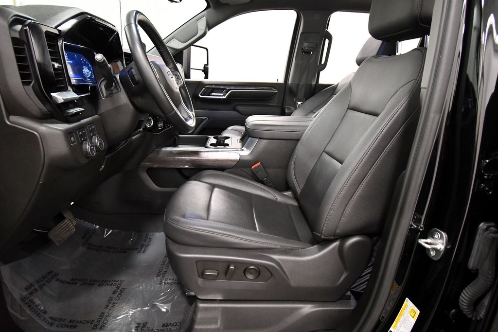 Used 2024 Chevrolet Silverado 2500HD Truck