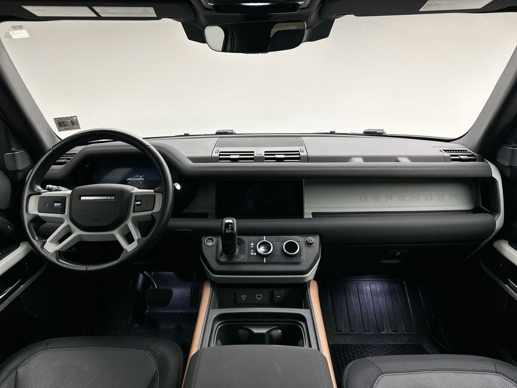Thumbnail: 2023 Land Rover Defender - 20
