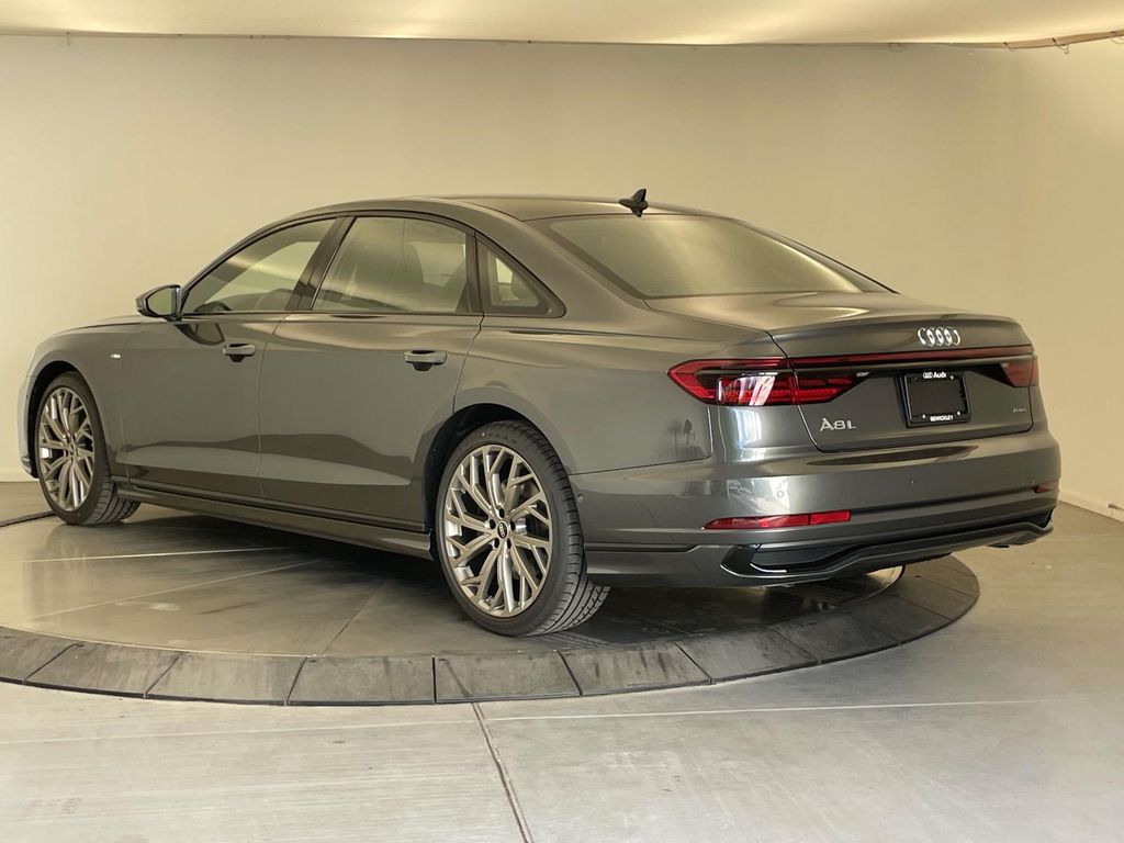 2026 Audi A8 L 55 - 2