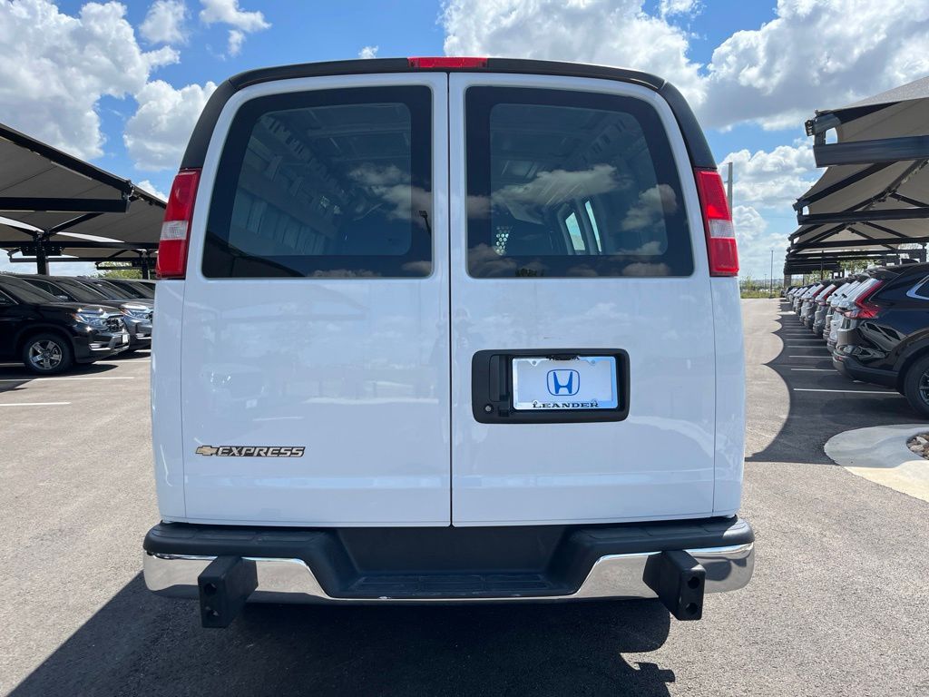 Thumbnail: 2025 Chevrolet Express - 5