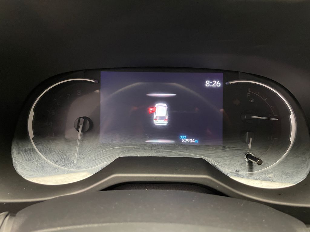 Thumbnail: 2020 Toyota RAV4 - 24