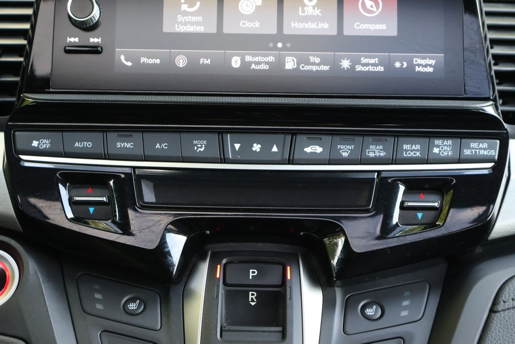 Thumbnail: 2025 Honda Odyssey - 17