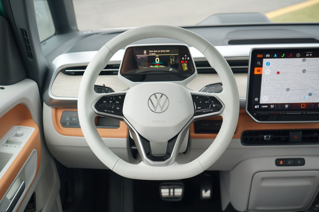 Thumbnail: 2025 Volkswagen ID.Buzz - 10
