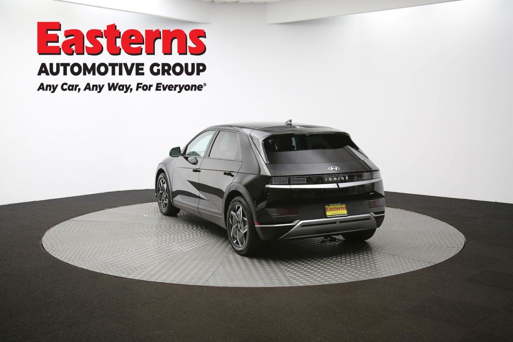 Used 2023 Black Hyundai SEL image 64