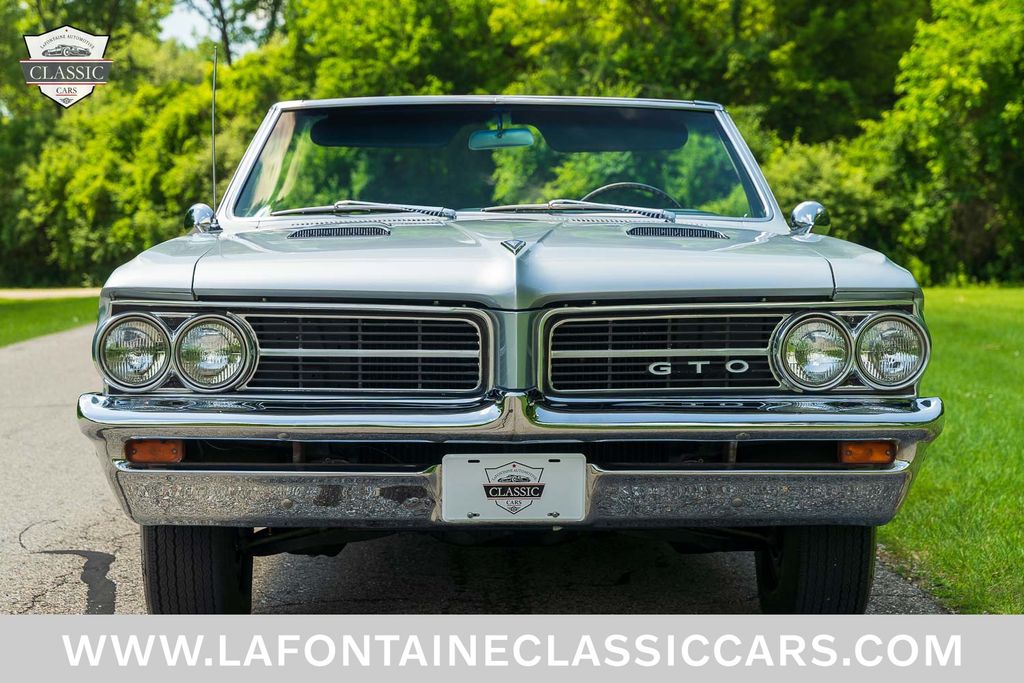 1964 Pontiac GTO 44