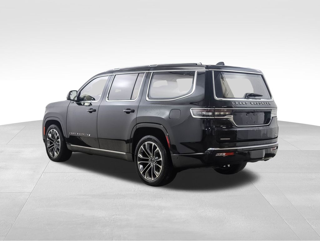 Thumbnail: 2022 Jeep Grand Wagoneer - 3