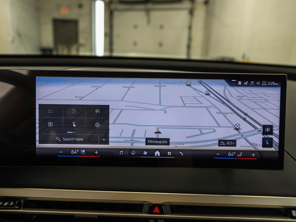 Thumbnail: 2026 BMW iX - 16