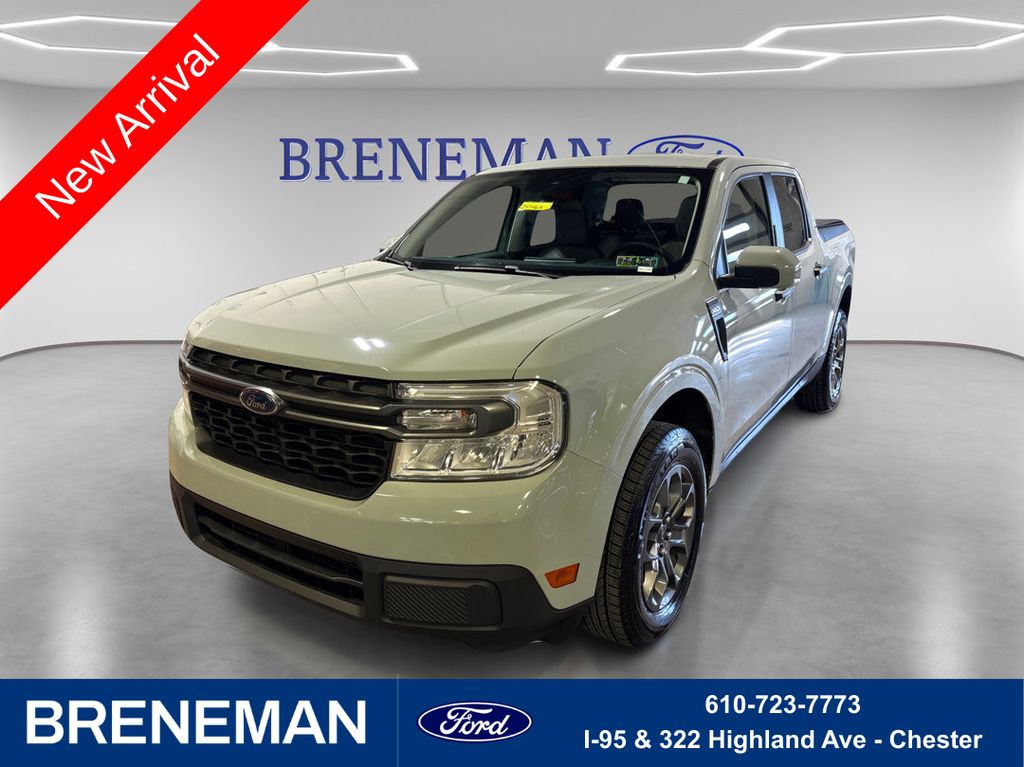 Cactus 2022 Ford Maverick XLT SuperCrew AWD Pickup Truck All-Wheel Drive 8-Speed Automatic