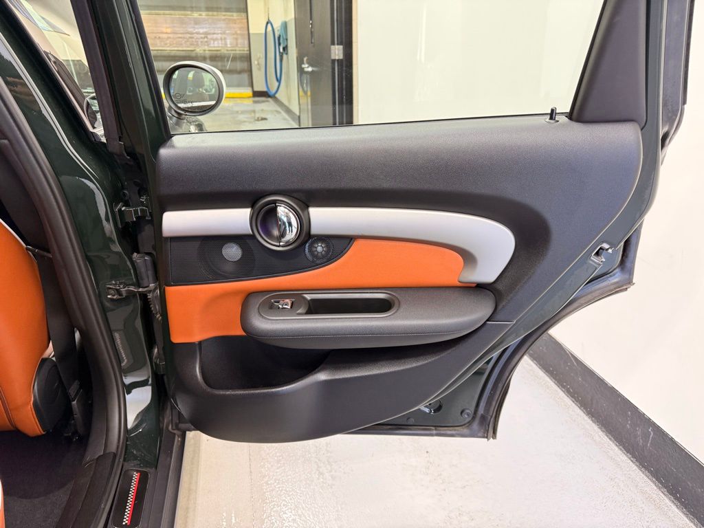 Thumbnail: 2023 MINI Cooper Clubman - 26