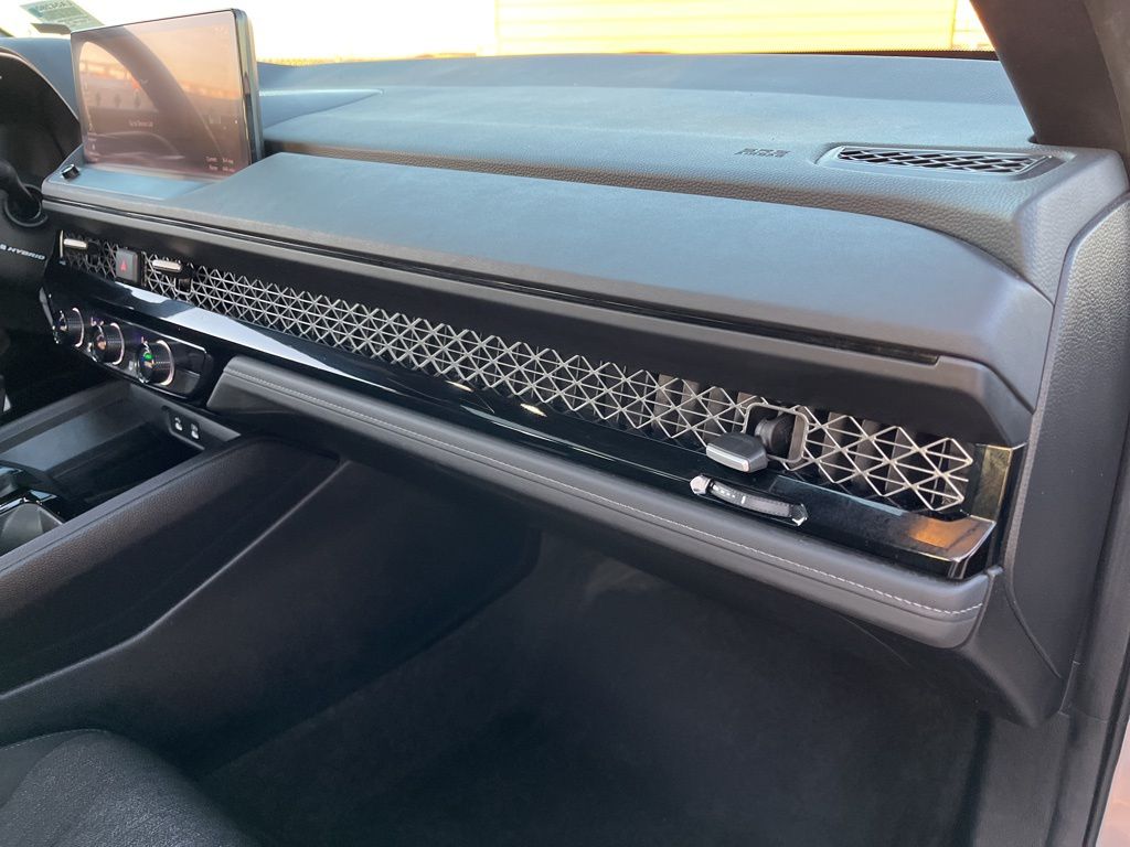 Thumbnail: 2024 Honda Accord - 27