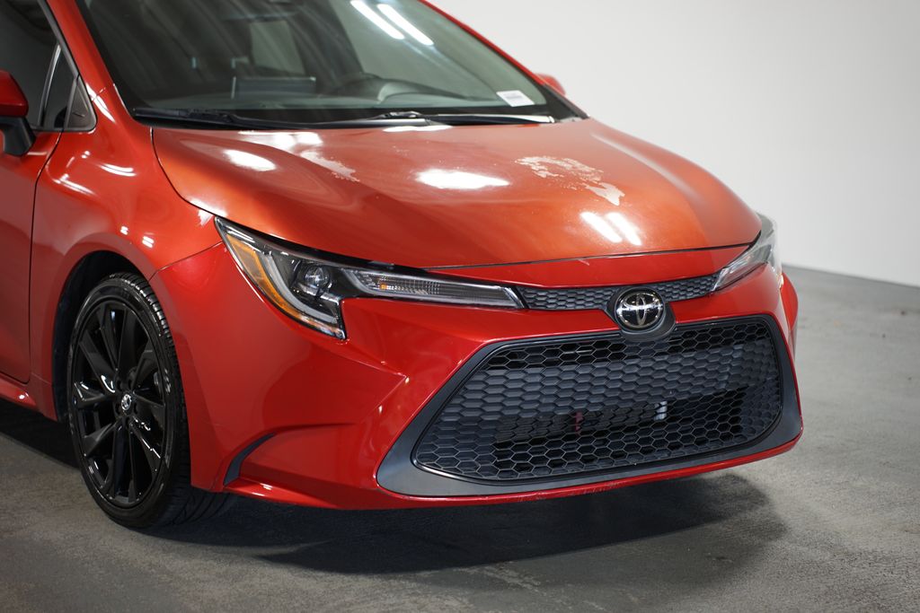 2021 Toyota Corolla LE 4