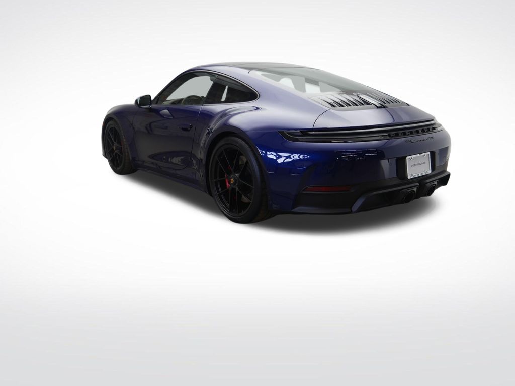 Thumbnail: 2026 Porsche 911 - 3