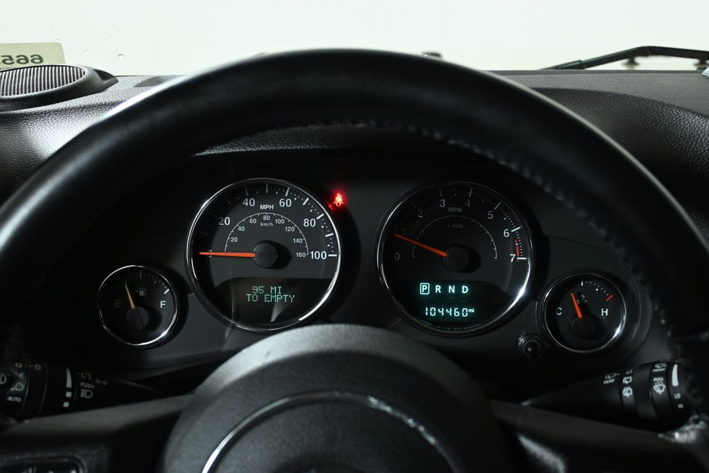 Thumbnail: 2017 Jeep Wrangler - 19