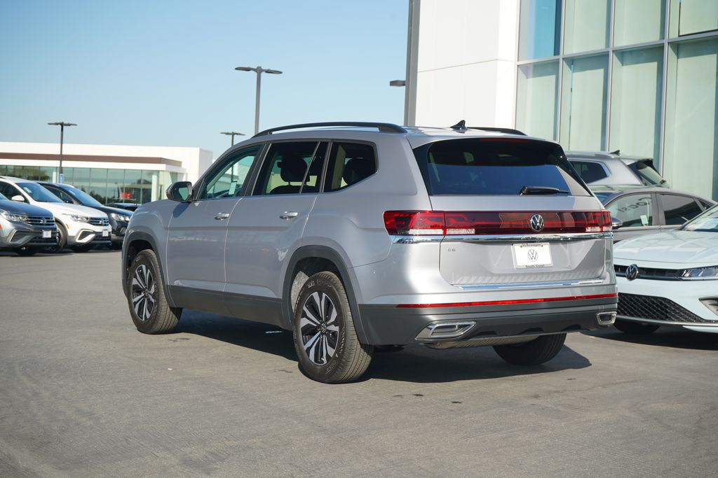 2025 Volkswagen Atlas 2.0T SE 3