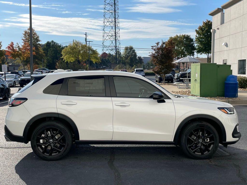 2025 Honda HR-V Sport 6