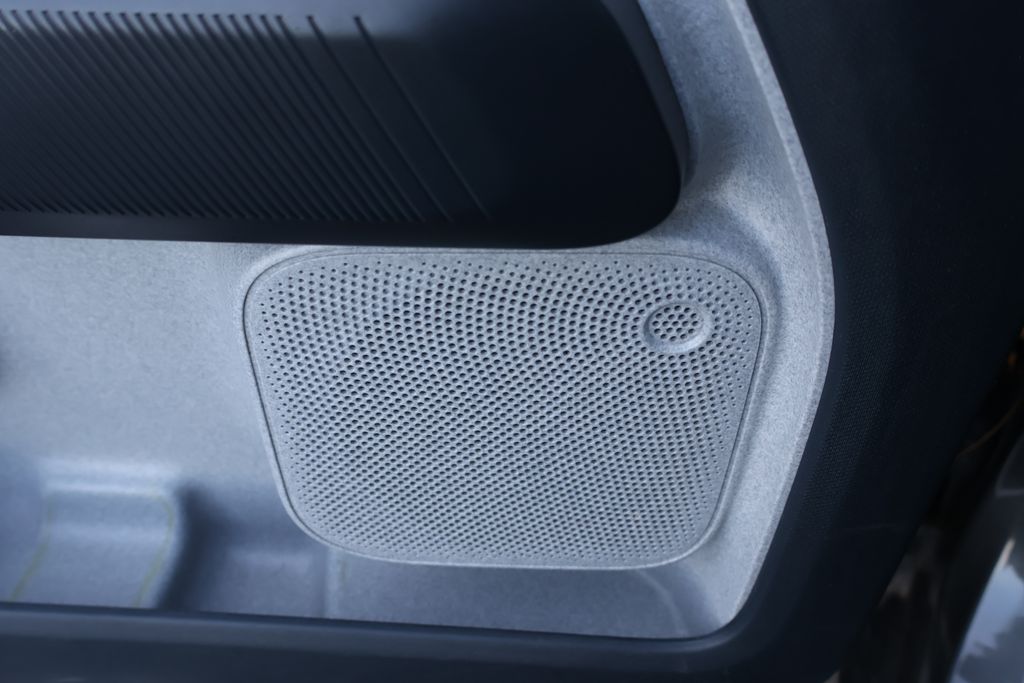 Thumbnail: 2022 Ford Maverick - 16